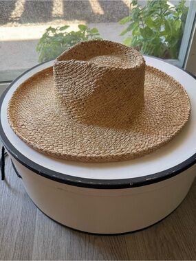 lack of color breeze fedora tan straw raffia wide brim summer sun hat small NEW